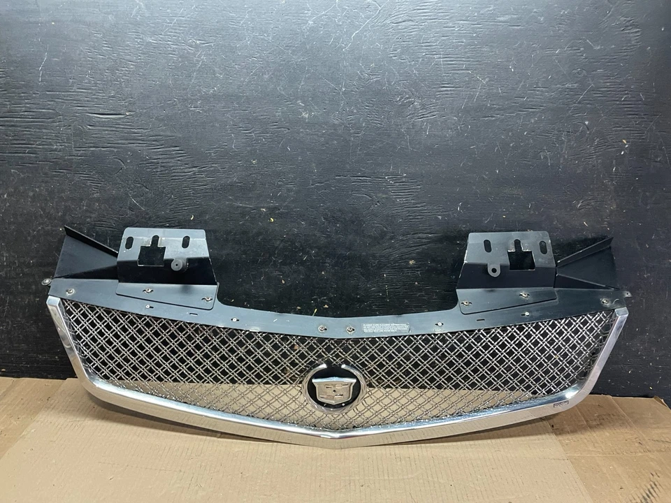 Cadillac STS 2005 a 2007 parrilla delantera E&G Classics malla cromada OEM U7511 PS Foto 1 de 4