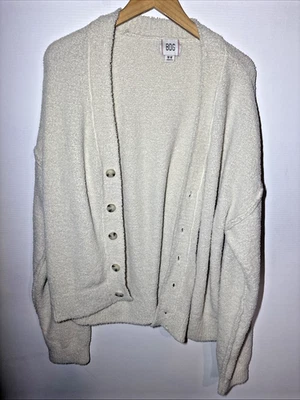 Medium Urban Outfitters BDG Cardigan Sweater Womens White Ribbed Knit Preppy - Image 1 of 4