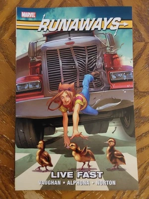 Runaways: Live Fast Brian Vaughan Marvel Comics TPB Trade Paperback - Image 1 of 2