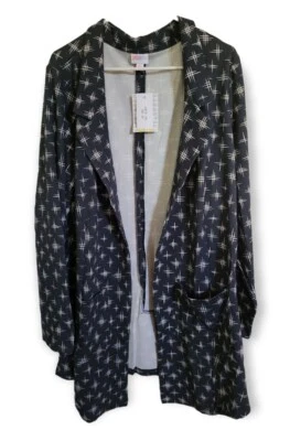 Blazer Gwen Lularoe com estampa de hashtag 3XL design branco 3X cinza? Azul? Base Nova! - Imagem 1 de 4