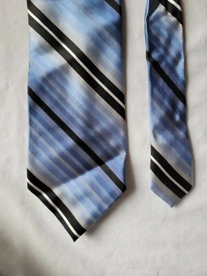 Corbata de seda Axcess para hombre para boda rayas mejor corbata para traje azul plata negro Foto 1 de 3