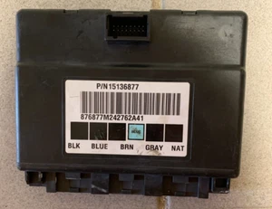 2003-06 Chevrolet Tahoe Suburban Body Control Module BCM 15136877 OEM - Bild 1 von 4