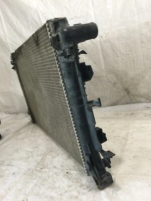 Mercedes-Benz Sprinter 2500 2013 radiador A9065000302 OEM Foto 1 de 4