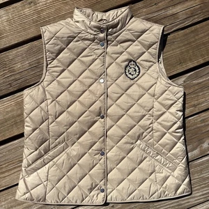 Talla L - Chaleco Ralph Lauren LRL Cresta Parche Acolchado Puffer - Bronceado Abedul (NUEVO SIN ETIQUETAS) - Imagen 1 de 9