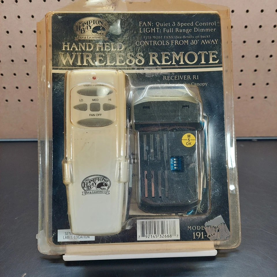Hampton Bay Ceiling Fan Handheld Wireless Remote Control 191-691 NEW - Image 1 of 2
