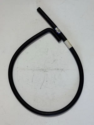 Carquest / Gates 28473 90 Degree Molded Heater Hose - Image 1 of 4