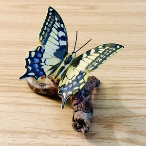 Yellow Old World Swallowtail Butterfly Porcelain Figurine Goebel W. Germany VTG - Picture 1 of 8