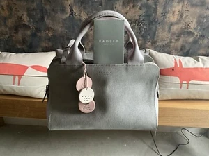 BNWT Radley Hand Bag Grey With Pink Accents Crossbody Shoulder Carry RRP: £120! - Picture 1 of 11