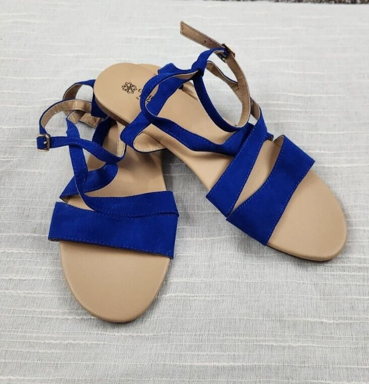 Sandalias planas Cushion Walk by Avon eléctricas azules con tiras para mujer talla 9 Foto 1 de 4