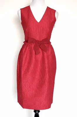 Vestido Carolina Herrera Rojo Lazo Cinta Cintura. Venta al por menor $635 nuevo con etiquetas precio $295 talla 6 Foto 1 de 4