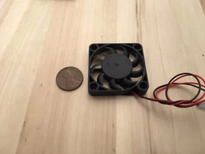 1 Piece 12v 4007s Gdstime Computer 2pin 40x40x7mm DC Cooling Fan brushless C27 - Picture 1 of 2