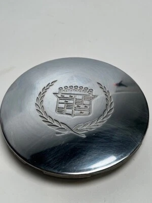 Tapacubos central de rueda cromados Cadillac Deville Seville 1995-1999 7" 03543663 Foto 1 de 2