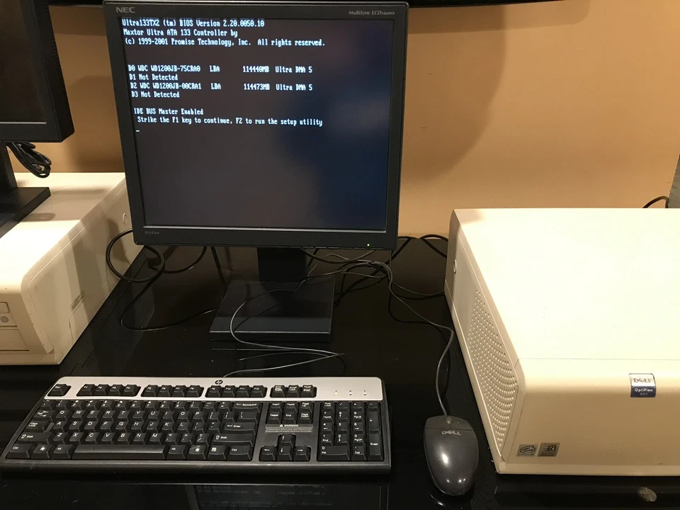 NEC MultiSync LCD1860NX 18" Industrial LCD Display Monitor Server Surveillance - Image 1 of 4