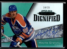 2022-23 Upper Deck Stature Dignified Auto Green Wayne Gretzky Auto 14/15 #D-1