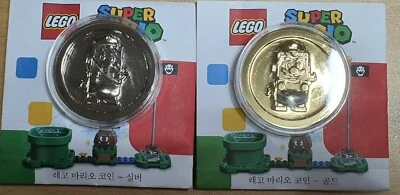Set of LEGO SUPER MARIO COIN - ORIGINAL PACKAGE WITH COIN CASE, RARE!! - Image 1 of 4