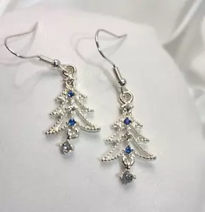 Fashion Jewelry EARRINGS, Sparkly Christmas Tree Blue Crystals set in Silver NEW - Picture 1 of 4