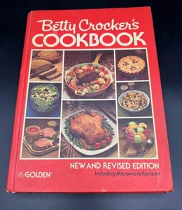 1980 Betty Crocker's Hardcover Cookbook New & Revised 4th Printing (little wear) - Picture 1 of 4