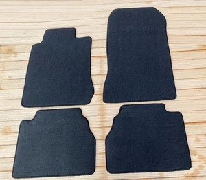 For Mercedes benz W210 E320 E300 E430 E420 Floor Mats carpet Black Set 1996-02 - Picture 1 of 2