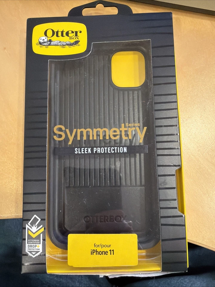 Funda OTTERBOX Serie Symmetry para iPhone 11 - Negra Foto 1 de 1