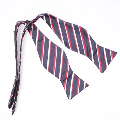 Pajarita de seda Gladson para hombre azul blanco rojo rayas reloj de arena mariposa Italia Foto 1 de 3