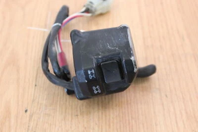 2005 CAN-AM OUTLANDER 400 4X4  Right Throttle - Image 1 of 4