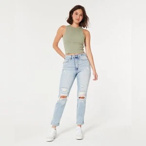 Hollister Curvy Ultra High-Rise Ripped Light Wash Mom Jeans Size 10-S/11-S/30W - Picture 1 of 11
