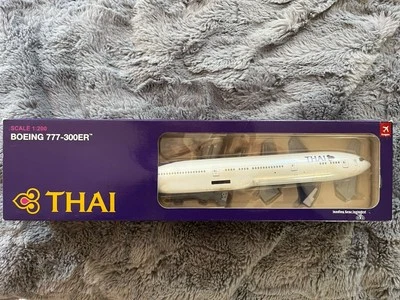 Thai Airways " Boeing 777-300ER  "VERY RARE" 1/200 - Image 1 of 3