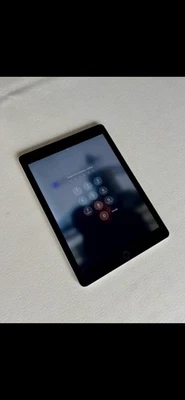 Apple iPad Air 2  2a Generazione 9.7" 32GB Wi-Fi Tablet  - Grigio siderale - Immagine 1 di 3