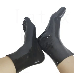 100% Latex Zehensocken Schwarz Geformte Socken Nahtlos Toe Socks S-XL - Picture 1 of 8