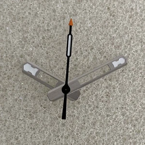Green Luminous Three Watch Hands Set for Japan NH35/34/36/4R/7S/NH70 Movement - Picture 1 of 5