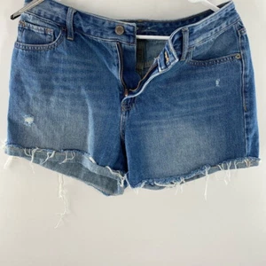 Old Navy Women Denim Highrise ShortsJeans Sz. 8 Regular/Standard. 100% Cotton  - Picture 1 of 8