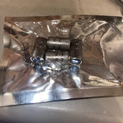 Tapa de válvula de neumático Ford Válvula de aire Vástago Cubierta Pistola Metal Aluminio Bronco F-150 Camión Foto 1 de 2