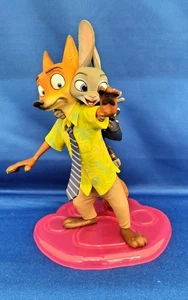 Sunny Side Up Prize A Nick Judy Selfie Figure Zootopia - Picture 1 of 9