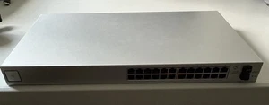Ubiquiti UniFi 24-Port Gigabit Managed Switch US-24 Non-PoE + Power Cable - Picture 1 of 3