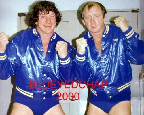 FOTO DE LUCHA LIBRE DE TERRY & DORY FUNK JR 8 X 10 NUEVA Foto 1 de 1