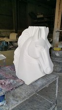 FIBERGLASS HORSE HEAD LIVESTOCK ANIMAL STATUE FULL SIZE 