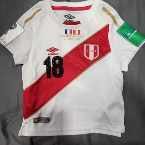 2018 Umbro Peru Home Soccer Jersey Andre Carrillo Kids 2 Years World Cup Russia - Picture 1 of 1