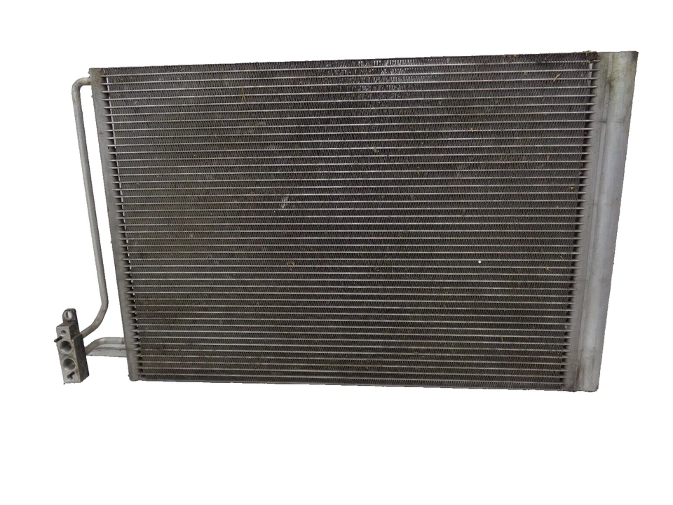 2003-2005 Land Rover Range Rover AC A/C Condenser JRW000020 OEM AK2111332 - Image 1 of 4