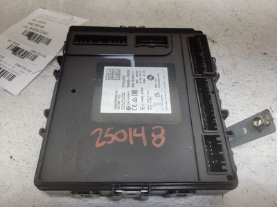 Módulo de control de carrocería BCM 2021-2023 Kia Sorento EX 2,5 L 954A0-R5850 Foto 1 de 4