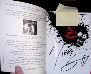 NIKKI SIXX Heroin Diaries softcover book AUTOGRAPHED coa Motley Crue - Picture 1 of 2
