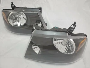 For 2004 - 2007 Ford F-150 Direct Replacement Headlight Set - NEW - Picture 1 of 1