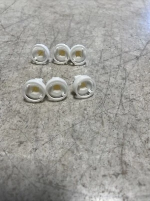 Toyota 1989-2018 guardabarros forro ojal 90189-06114 (cantidad: 6 piezas) genuino Toyota Foto 1 de 4