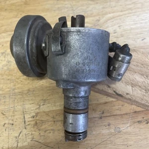 Bosch Distributor W/Vacuum Advance 113.905.205AN 1972-73 Bug 1973-74 Thing - Picture 1 of 7