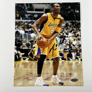 Kobe Bryant #24 signed 8x10 Foto LA Lakers Legende handsigniert COA - Bild 1 von 5