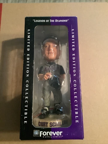 FOREVER COLLECTIBLES "LEGENDS OF THE DIAMOND" CURT SCHILLING BOBBLE HEAD!! Cover