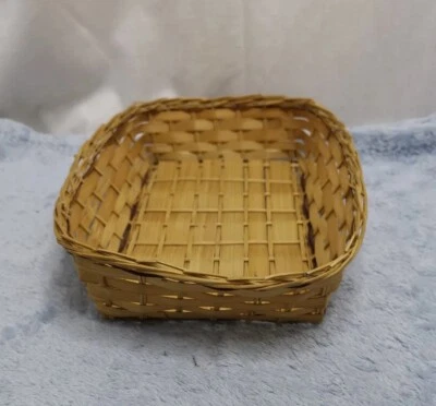 Wicker Bread Basket, Woven Table Top Food & Fruit & Vegetable🌟🌟 - Image 1 of 4