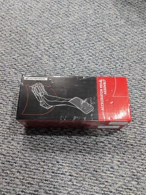 Chevrolet GMC Sierra 1500 Cadillac Hummer Accelerator Pedal Position Sensor - Image 1 of 3