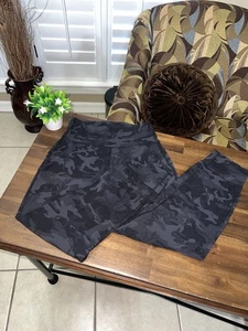 Lululemon Align Jogger Crop 23" Incognito Camo Multi Grey Size  6 - Picture 1 of 5