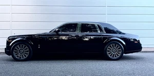 Rolls-Royce Phantom - Picture 1 of 12