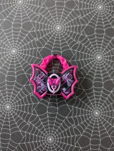 Monster High Buried Secrets Wave 2 Draculaura Doll Purse Pre-owned Mattel 2025 - Picture 1 of 1